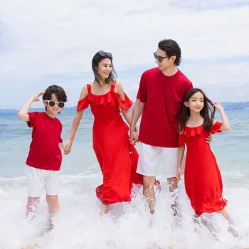 2023 Letné Rodinné Zodpovedajúce Červené Oblečenie Dovolenku Vzhľad Matka, Dcéra Zodpovedajúce Party Šaty Otec a Syn T Shirt Dve Dielna Sada