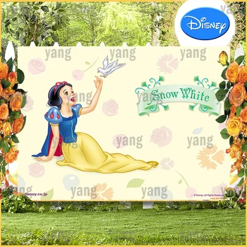 Disney Karikatúry Krásne Snow White Princezná Vlastné Roztomilé Biele Holubice, Romantické Ruže Pozadie Narodeninovej Párty Fotografiu Na Pozadí